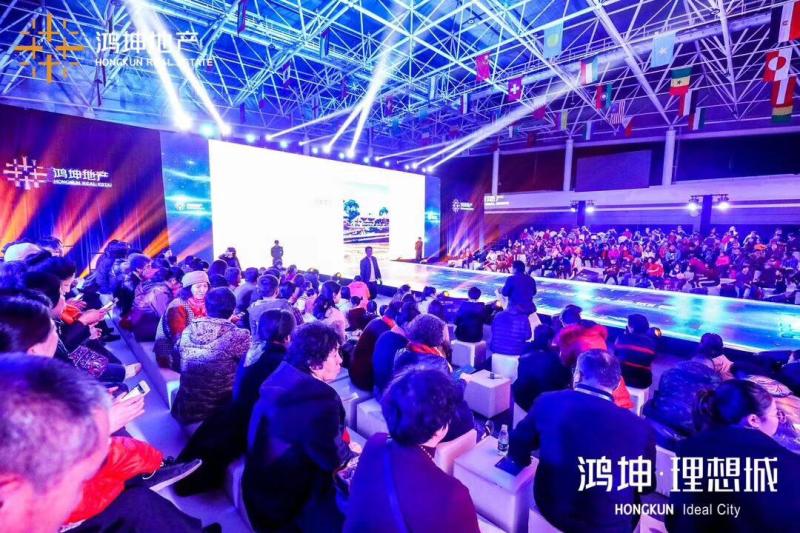 鸿观最新，科技重塑生活，未来之光体验报道