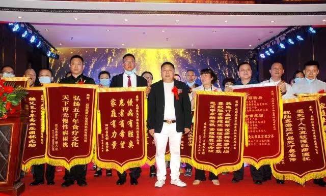 蔡尘贺最新科技新品，重塑未来生活体验的革命者